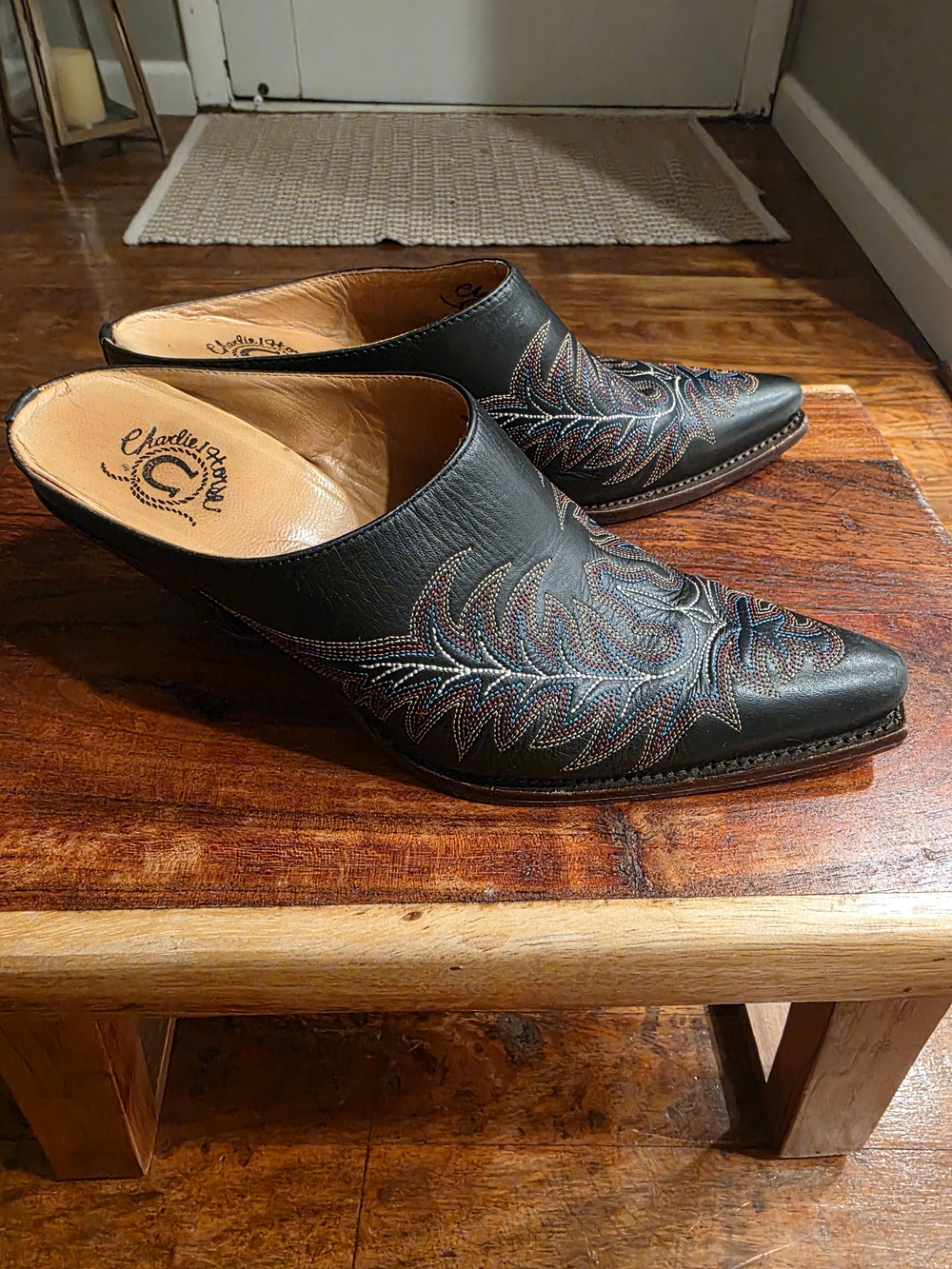 CHARLIE 1 HORSE COLAB WITH LUCHEESE LEATHER MULE